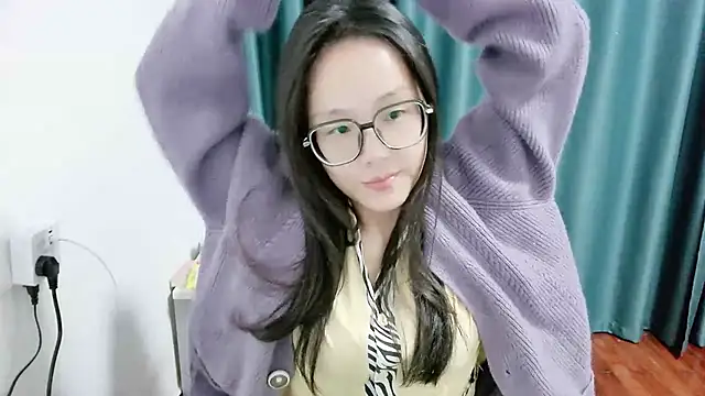 guai00 online show from October 23, 2025, 2:27 pm