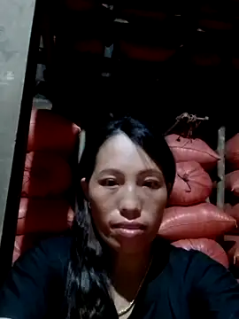 Sera sexy01 online show from October 4, 2025, 8:32 pm