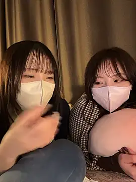 Snapshot of NINOoHard-Engine chatting on March 2, 2026, 2:13 pm NINOoHard-Engine online show from March 2, 2026, 2:13 pm