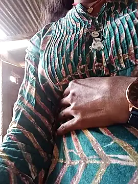 Cuty nensi online show from November 18, 2025, 11:02 am