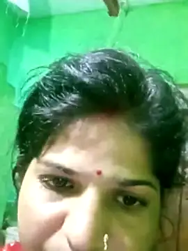 Cuty nensi online show from October 31, 2025, 1:13 am