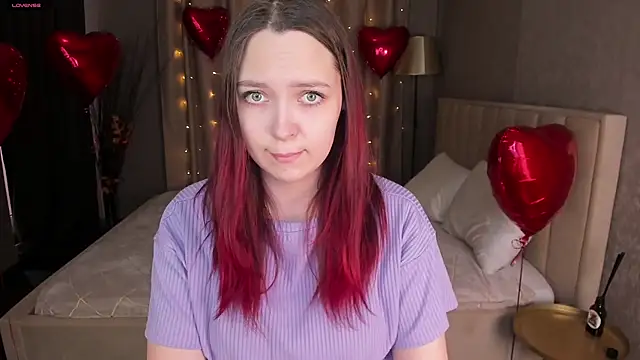 Monica  Queen online show from February 12, 2026, 4:45 am