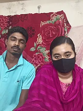 Love Queen11 online show from February 19, 2026, 4:15 pm