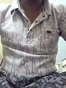 Snapshot of handsome_blg_tam chatting on October 4, 2025, 10:28 am handsome blg tam online show from October 4, 2025, 10:28 am