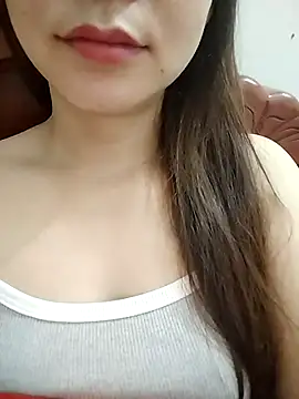 Girl Shy2000 online show from October 24, 2025, 10:53 pm