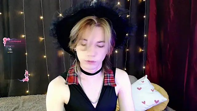 evan reinhart online show from October 31, 2025, 1:30 pm