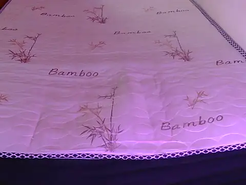 Horny-Alicia online show from November 5, 2025, 2:42 pm