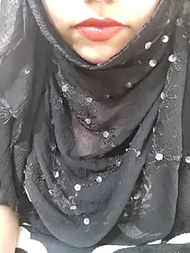 Miss Rose   online show from November 25, 2025, 6:52 pm