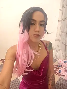 Snapshot of Lilo-skinny chatting on October 5, 2025, 6:15 am Lilo-skinny online show from October 5, 2025, 6:15 am