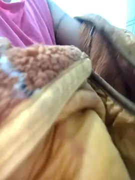 Snapshot of Lilo-skinny chatting on October 25, 2025, 5:17 am Lilo-skinny online show from October 25, 2025, 5:17 am