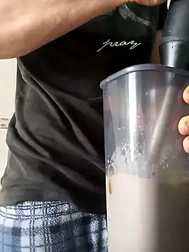 ruiiizz online show from April 3, 2026, 3:07 pm