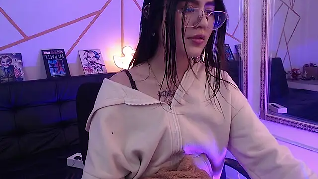 Snapshot of isa_bunny18 chatting on February 20, 2026, 5:48 am isa bunny18 online show from February 20, 2026, 5:48 am