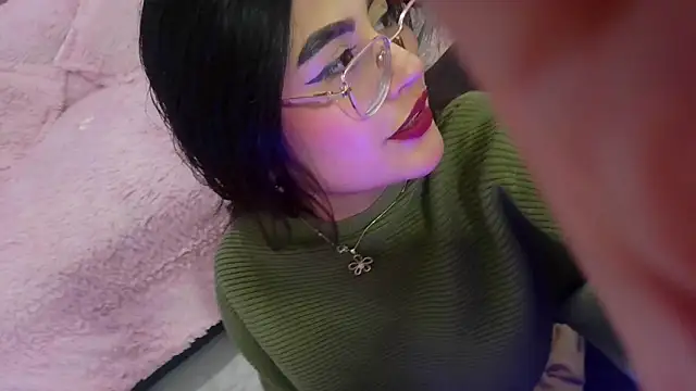 Snapshot of isa_bunny18 chatting on March 2, 2026, 7:15 am isa bunny18 online show from March 2, 2026, 7:15 am