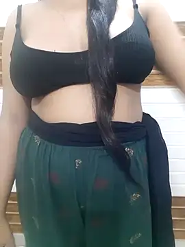 Snapshot of Anchal-si chatting on October 6, 2025, 3:51 am Anchal-si online show from October 6, 2025, 3:51 am