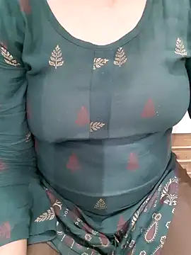 Snapshot of Anchal-si chatting on October 6, 2025, 4:41 pm Anchal-si online show from October 6, 2025, 4:41 pm