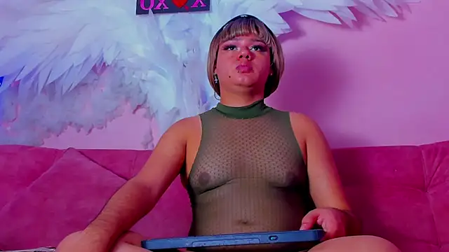 Tiffany deluxe online show from December 5, 2025, 1:10 pm