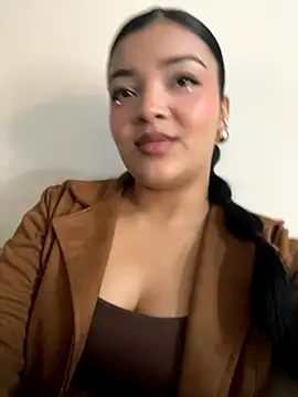 Snapshot of EmmaBlossom chatting on October 11, 2025, 6:31 pm EmmaBlossom online show from October 11, 2025, 6:31 pm