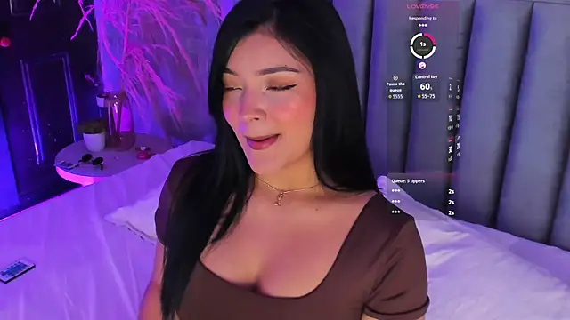 Snapshot of EmmaBlossom chatting on September 26, 2025, 3:19 pm EmmaBlossom online show from September 26, 2025, 3:19 pm