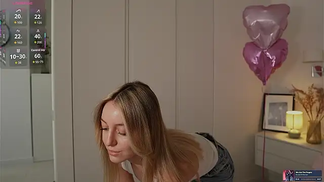 SophieBelll online show from March 13, 2026, 11:15 am