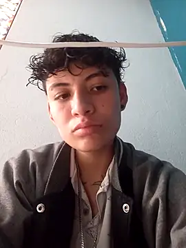 Snapshot of Owen_tomboy chatting on October 27, 2025, 7:26 pm Owen tomboy online show from October 27, 2025, 7:26 pm