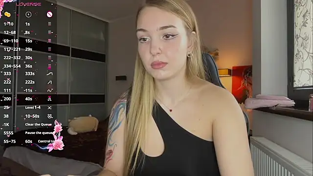 Snapshot of EvaCarter1 chatting on October 24, 2025, 10:47 am EvaCarter1 online show from October 24, 2025, 10:47 am