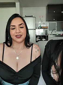 Snapshot of sasha_amy1 chatting on October 15, 2025, 10:07 pm sasha amy1 online show from October 15, 2025, 10:07 pm