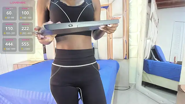 Snapshot of Sarah_Adamss chatting on October 22, 2025, 12:26 pm Sarah Adamss online show from October 22, 2025, 12:26 pm