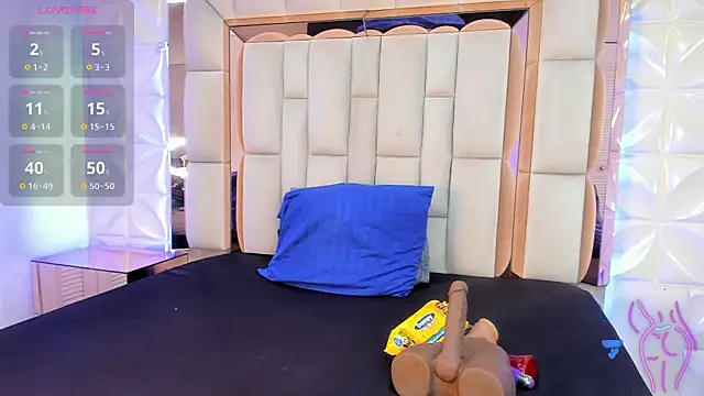 Snapshot of Sarah_Adamss chatting on November 13, 2025, 12:31 pm Sarah Adamss online show from November 13, 2025, 12:31 pm