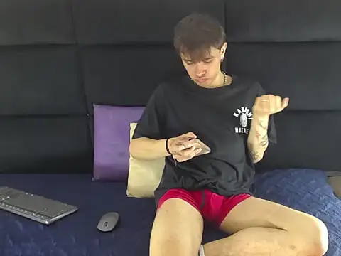 Jerom xx online show from October 17, 2025, 7:26 pm