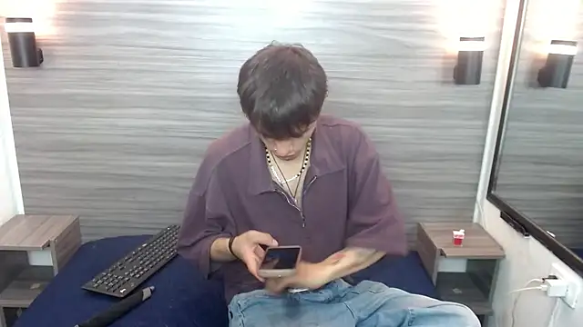 Jerom xx online show from September 29, 2025, 7:41 pm