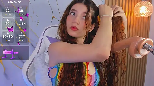 meridacute  online show from October 14, 2025, 8:20 pm