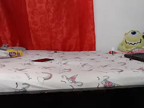 Emily dirty0201 online show from November 6, 2025, 8:35 pm