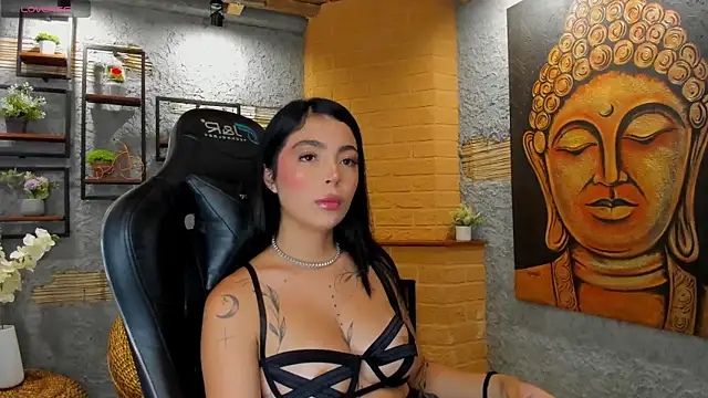 RousseGil  online show from September 25, 2025, 11:38 am