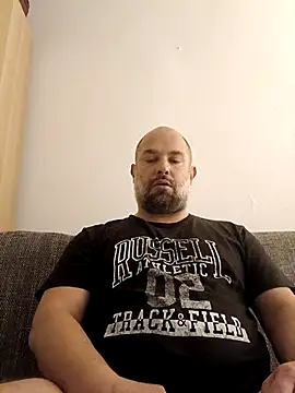 Snapshot of CristalDad chatting on October 12, 2025, 8:21 pm CristalDad online show from October 12, 2025, 8:21 pm