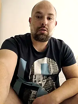 Snapshot of CristalDad chatting on October 11, 2025, 6:42 pm CristalDad online show from October 11, 2025, 6:42 pm