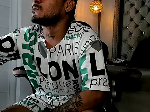 Kevinfox23cms online show from October 1, 2025, 1:48 pm