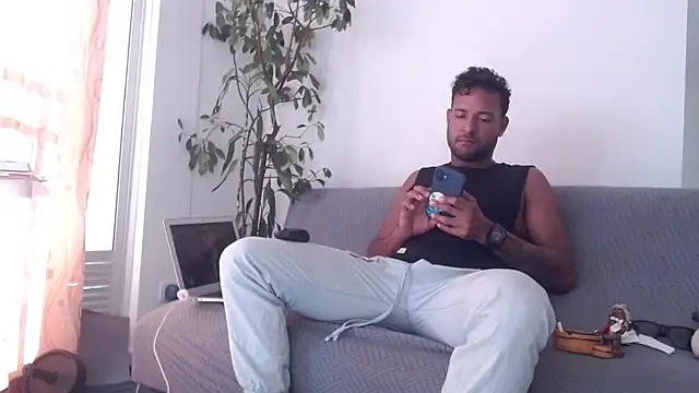 Orlando horny online show from September 25, 2025, 8:59 pm