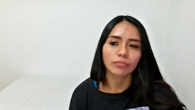 BellaBliss123 online show from October 2, 2025, 10:46 pm