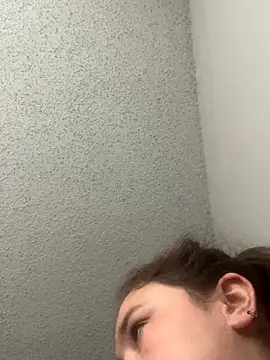 BuzzBunni69 online show from October 18, 2025, 2:19 pm