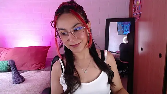 Amy66 online show from May 21, 2026, 4:26 pm
