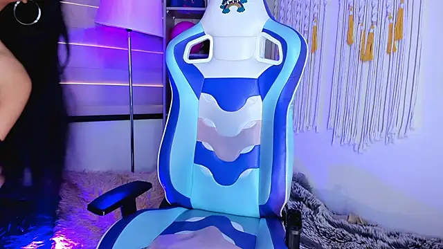 Zoe Skyler online show from October 2, 2025, 3:15 pm