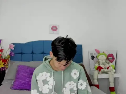 Aaron Foxxx online show from January 9, 2026, 1:07 pm