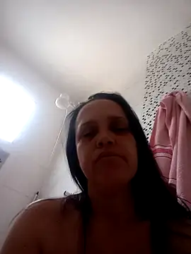 Crisribeiro online show from November 30, 2025, 2:29 pm