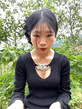 Snapshot of -mayhan11 chatting on October 21, 2025, 4:34 am -mayhan11 online show from October 21, 2025, 4:34 am