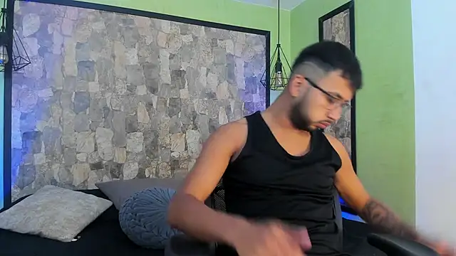 Blakegabriel  online show from September 27, 2025, 4:07 am