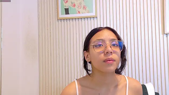 Abrilmirren online show from April 14, 2026, 11:37 am