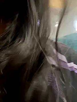 Lisa afreen online show from October 18, 2025, 5:09 am