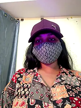 Lisa afreen online show from October 5, 2025, 6:26 am