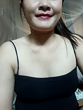 Snapshot of Paul-paul11 chatting on October 6, 2025, 4:46 am Paul-paul11 online show from October 6, 2025, 4:46 am