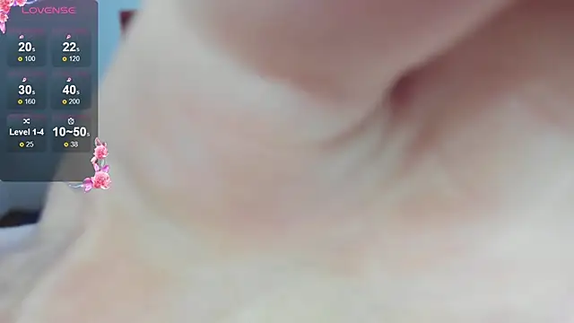 Cattie w  online show from February 3, 2026, 1:16 am